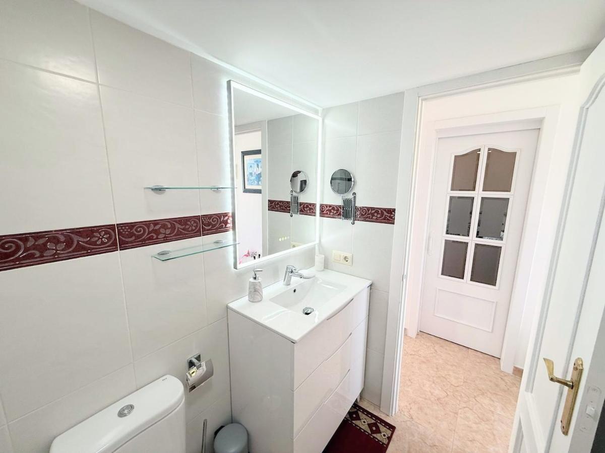 Appartement A Estrenar Con Vistas A La Playa De Levante Con Plaza De Garaje *