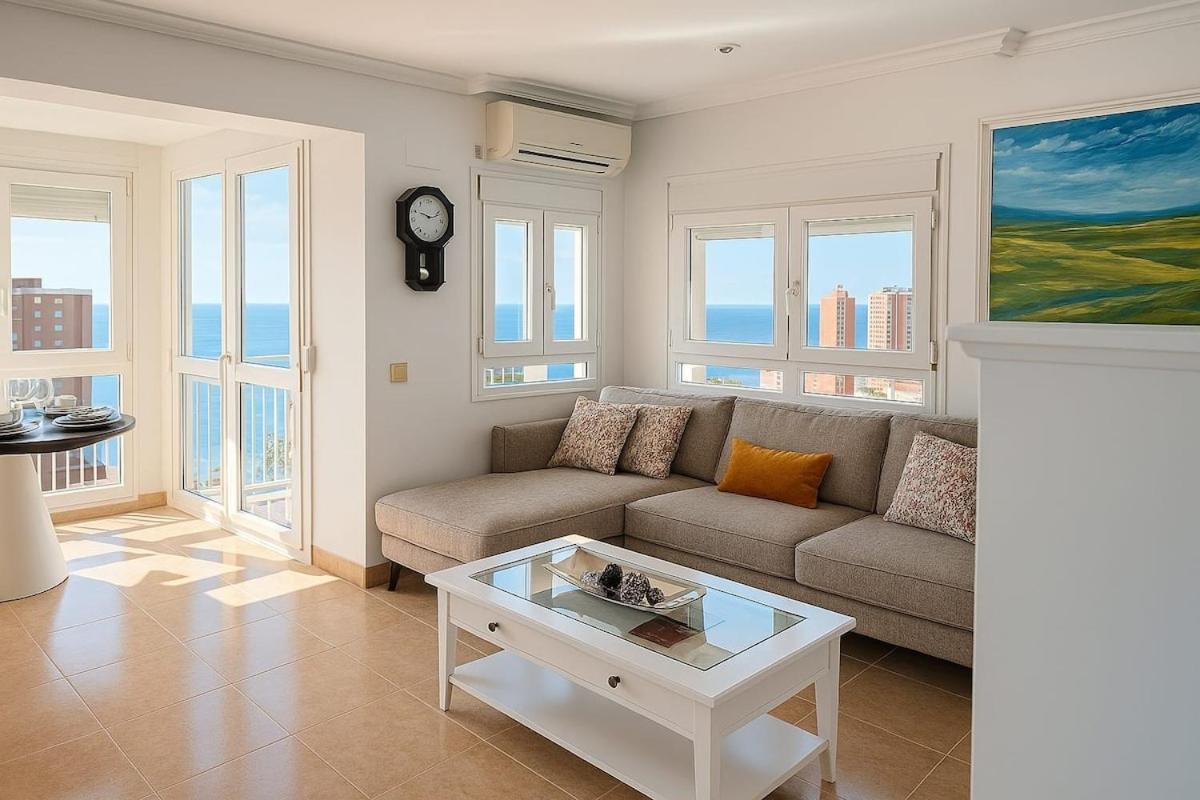 A Estrenar Con Vistas A La Playa De Levante Con Plaza De Garaje * Benidorm