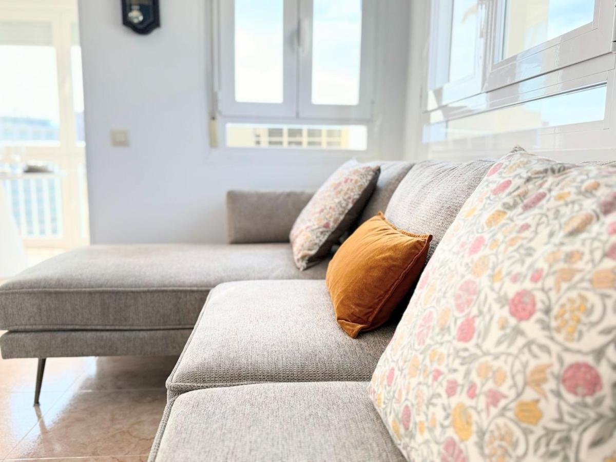 Appartement A Estrenar Con Vistas A La Playa De Levante Con Plaza De Garaje